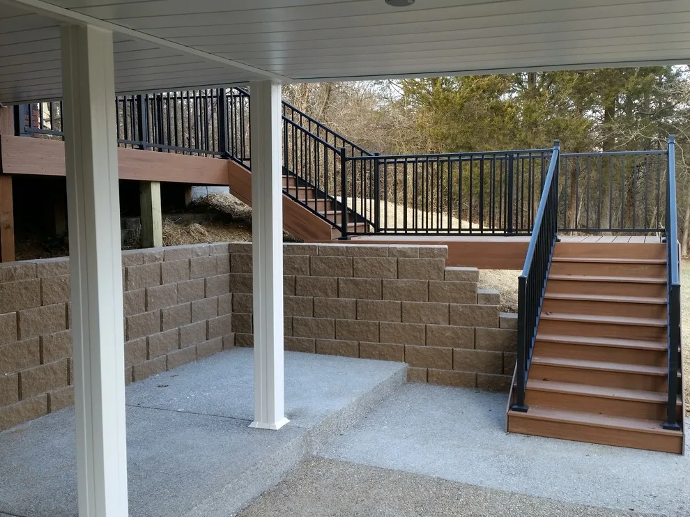 Jeffersontown Patio by KLC Decking And Outdoor Living - Photo 9