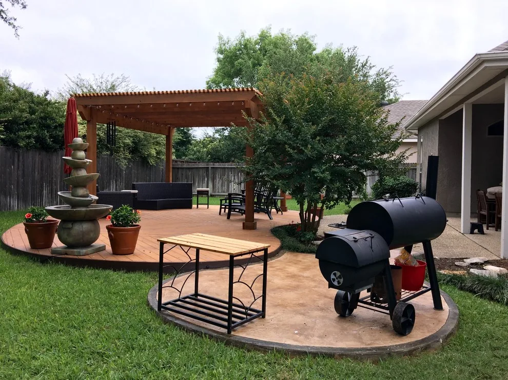 Arbor with kidney bean-shaped deck - San Antonio, TX by Diamond Decks - Photo 5