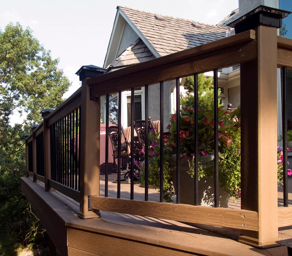 Kopp - Evergrain Composite Deck in Leawood, KS by Moonlight Decks LLC - Photo 8