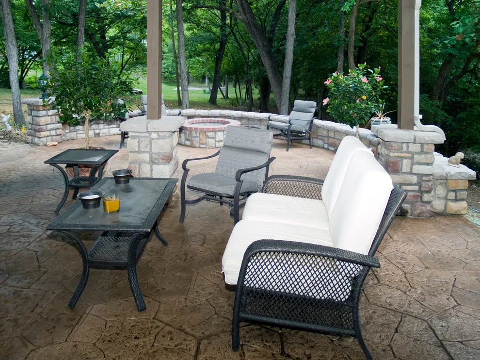Kopp - Evergrain Composite Deck in Leawood, KS by Moonlight Decks LLC - Photo 10