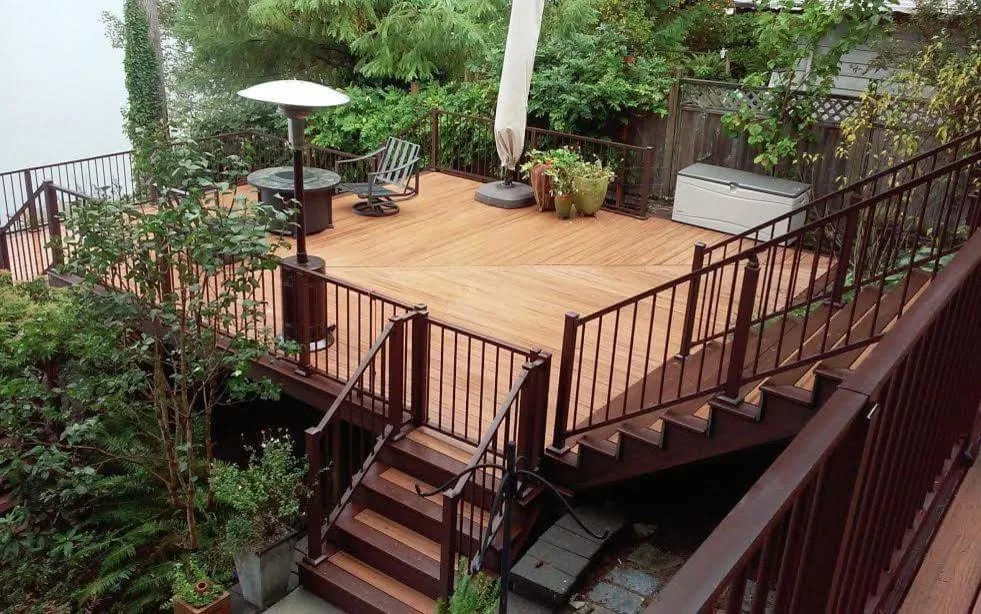 Lakeview Art Space by Lakeview Decks & Construction - Photo 14