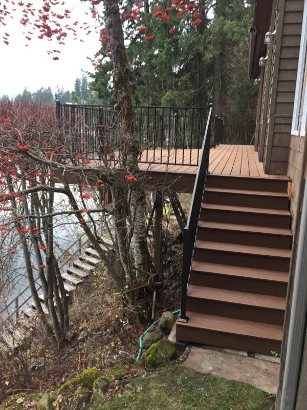 Lakeview Decks & Construction - Photo 14