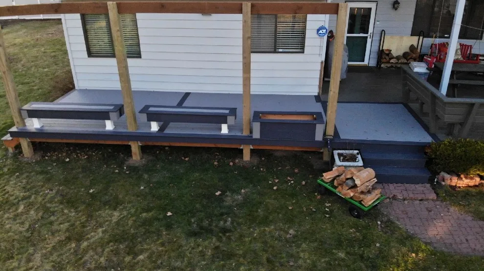 Lakeview Decks & Construction - Photo 5