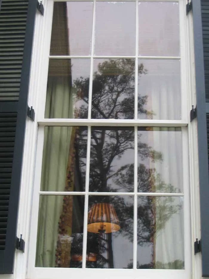 Sun Shades & Graphics Inc - Photo 5