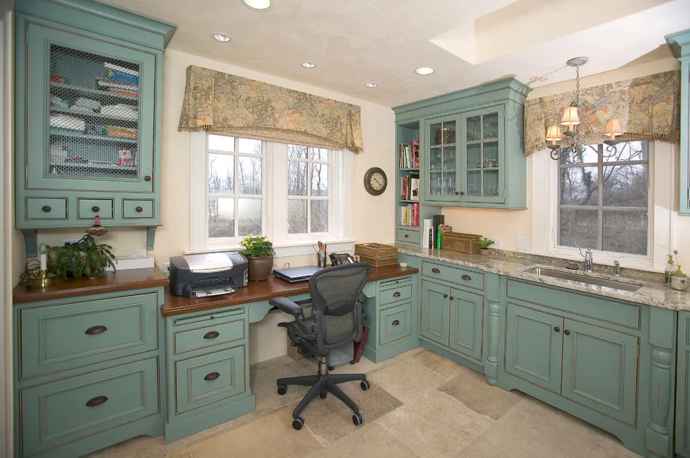 Hyde Park Lumber & Design - Photo 14