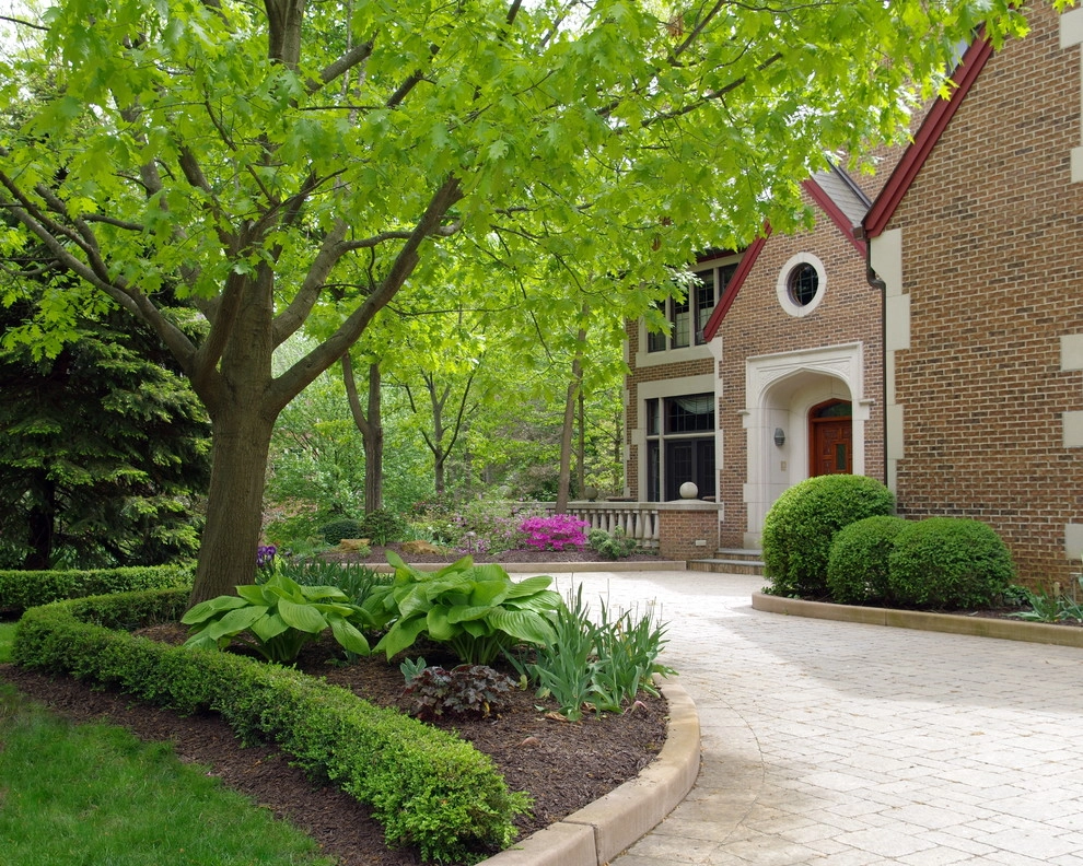 Chesterton, Indiana shade landscape garden by Smalls Landscaping - Photo 6