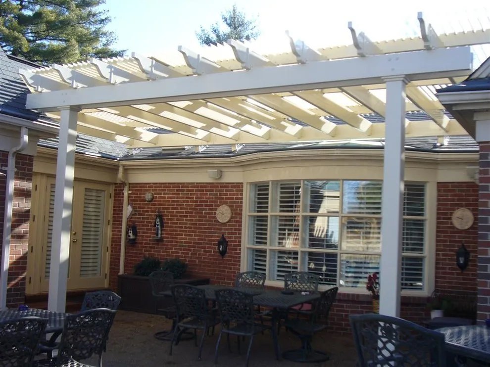 Deck & Patio Living - Photo 13