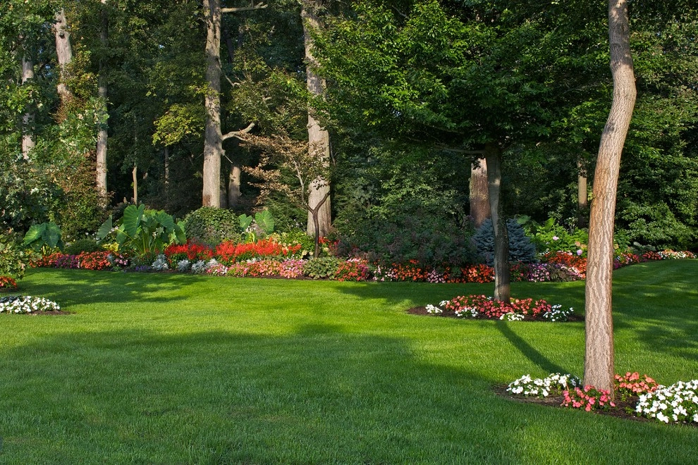Northwest Indiana Marshall Residence by Smalls Landscaping - Photo 16