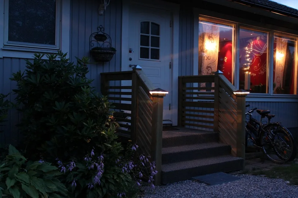 Lyneras - illuminated deck lighting with lighted post caps by Moonlight Decks LLC - Photo 3