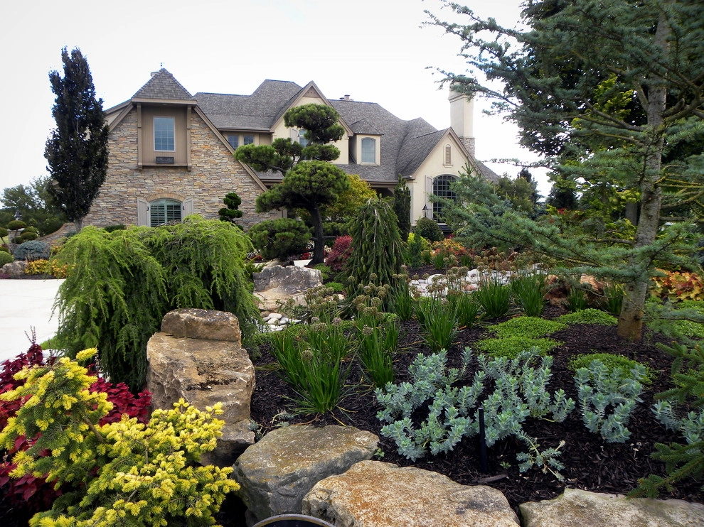 Creating enclosure and shade with Landscaping by Smalls Landscaping - Photo 7