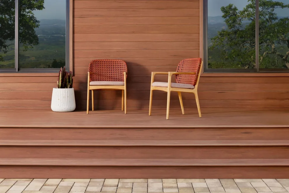Mahogany - Classic Line - Saratoga, CA by TimberTech - Photo 2
