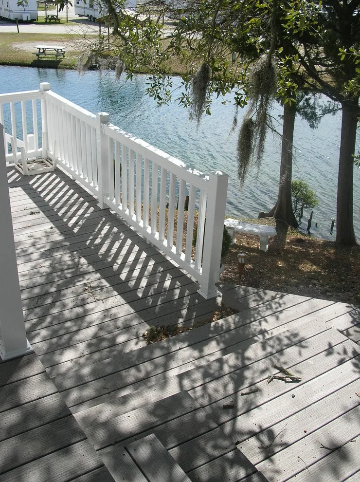 Ocean Breeze Exterior - Photo 11
