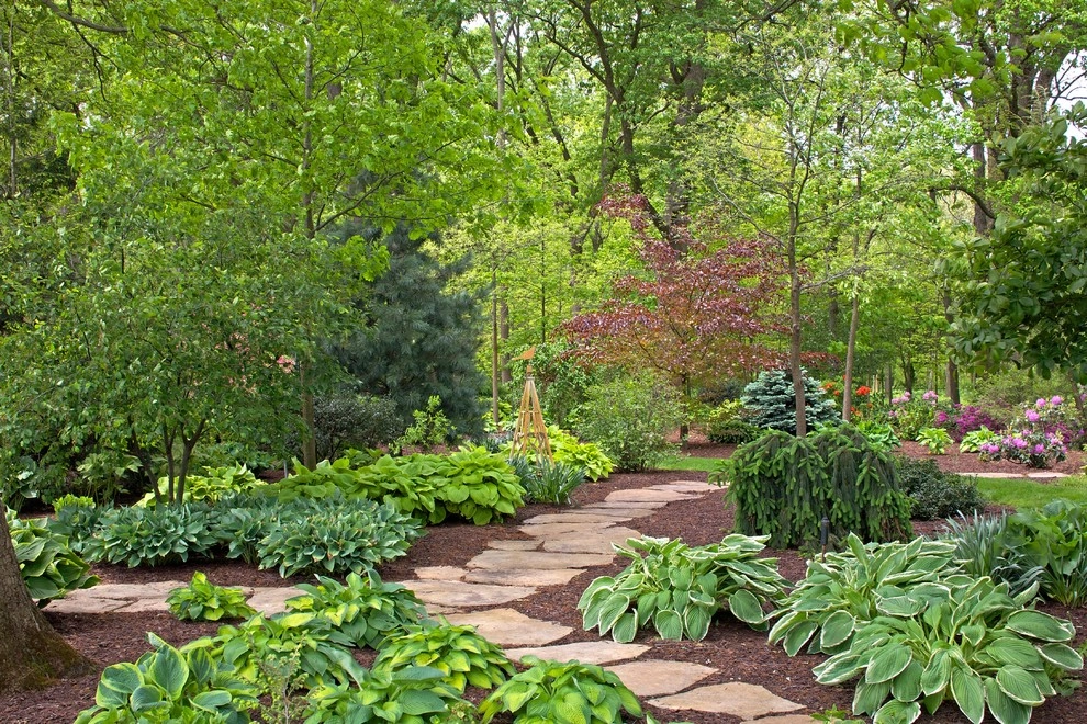 Northwest Indiana Marshall Residence by Smalls Landscaping - Photo 9