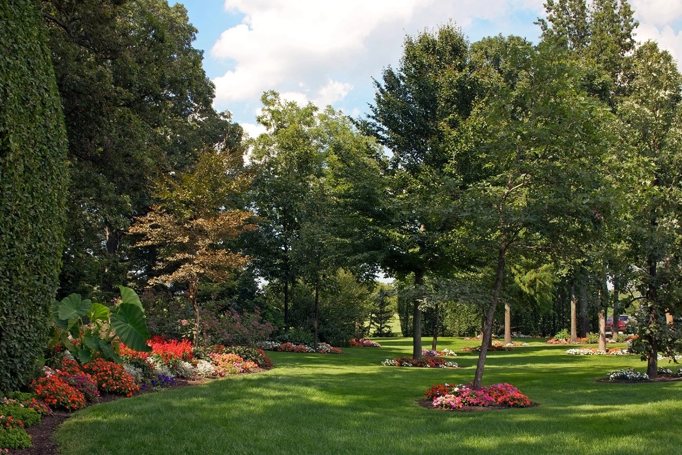 Northwest Indiana Marshall Residence by Smalls Landscaping - Photo 6