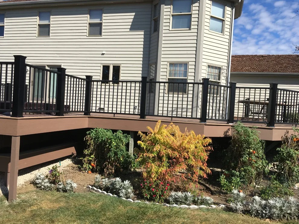 Deckorators Vault Mesquite Composite with Metal Rails by Unique Deck Builders - Photo 2