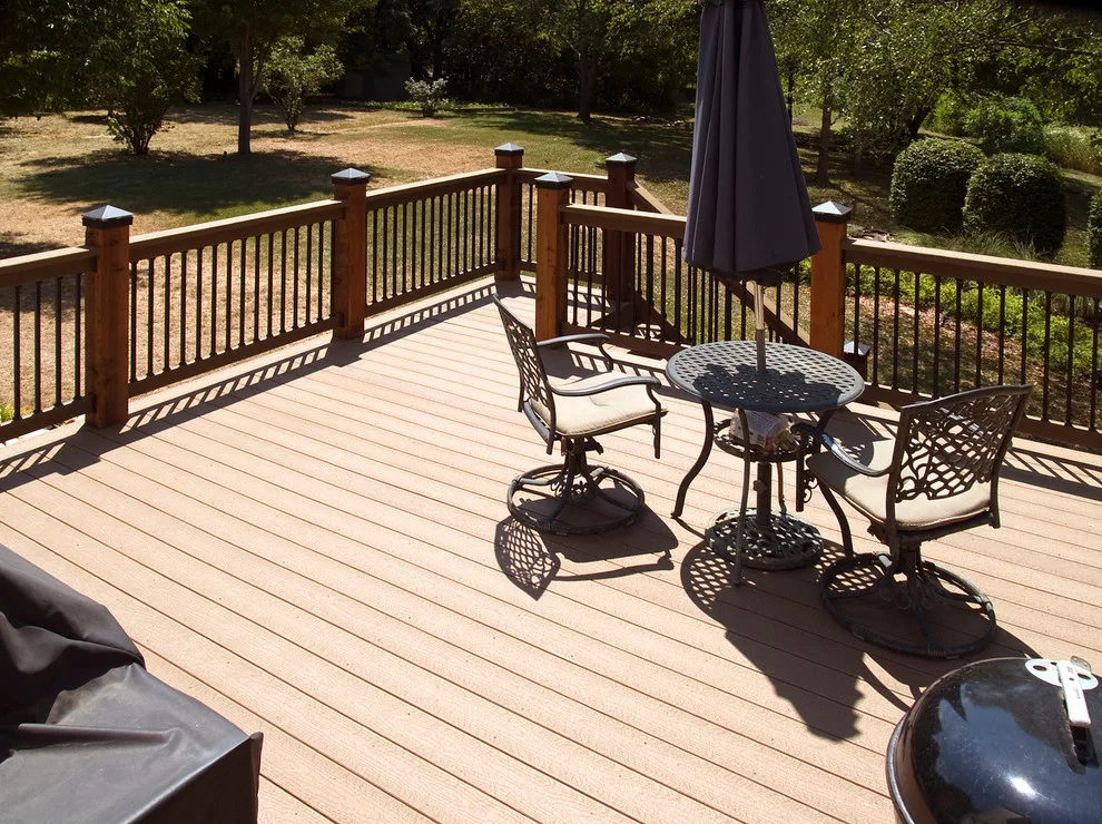 Meyer - Evergrain Composite Decking in Kansas City by Moonlight Decks LLC - Photo 5