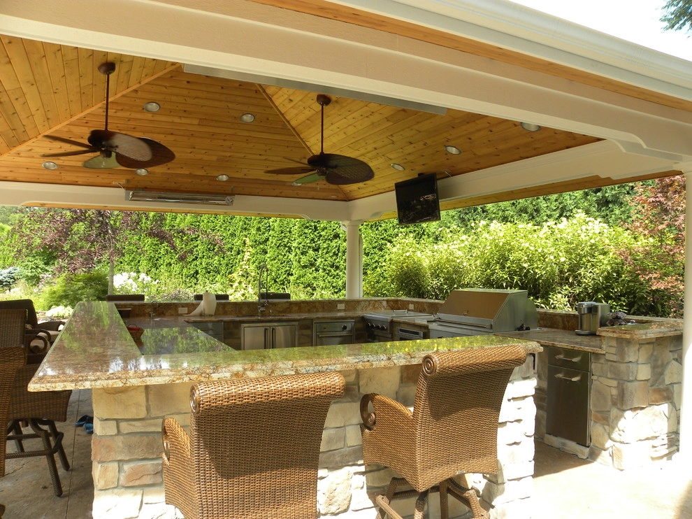 Lake County, Indiana Back Yard Wonderland by Smalls Landscaping - Photo 3