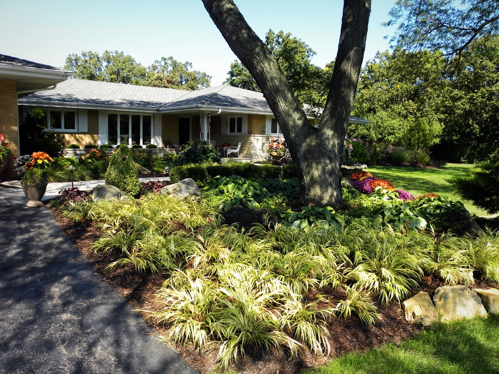 Palos Park, Chicago Travertine Entryway & Custom Landscape! by Smalls Landscaping - Photo 2