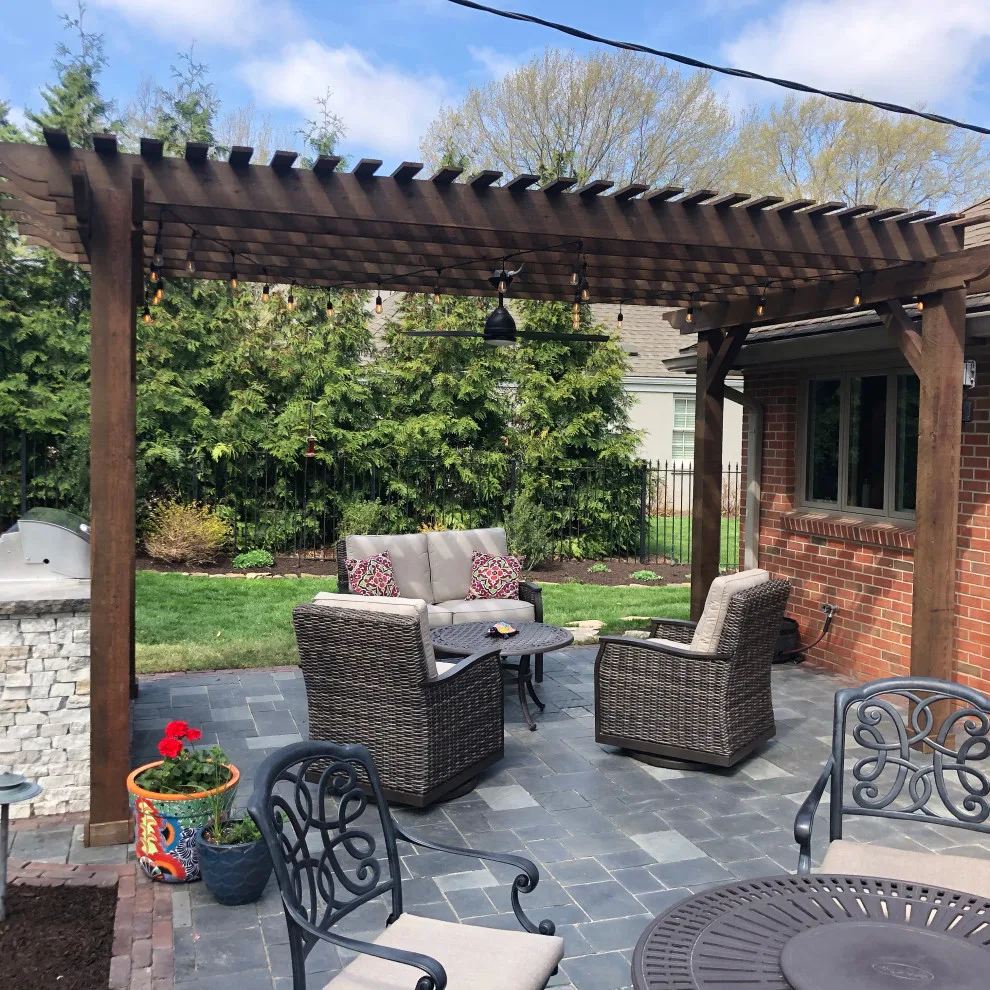 Mission Hills Paved Patio by Kansas City Hardscapes - Photo 3