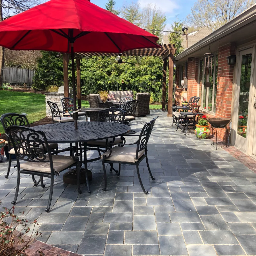 Mission Hills Paved Patio by Kansas City Hardscapes - Photo 10