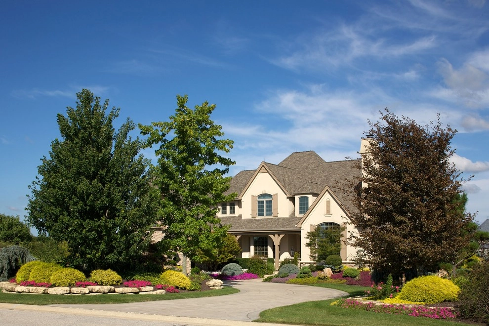 Creating enclosure and shade with Landscaping by Smalls Landscaping - Photo 13