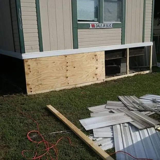 TB Deck & Fence Repair And Powerwashing - Photo 14