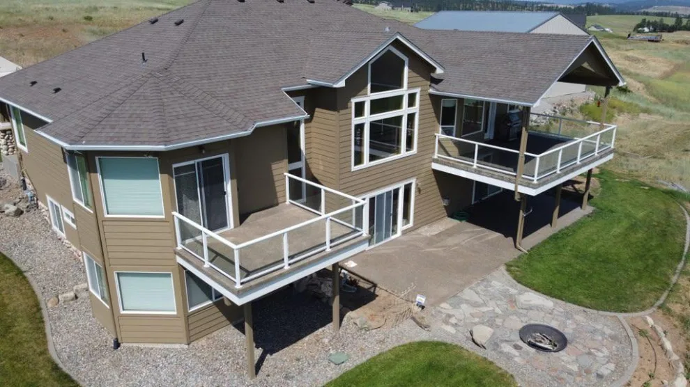 Veranda Railings by ModernBuilds, LLC - Photo 3