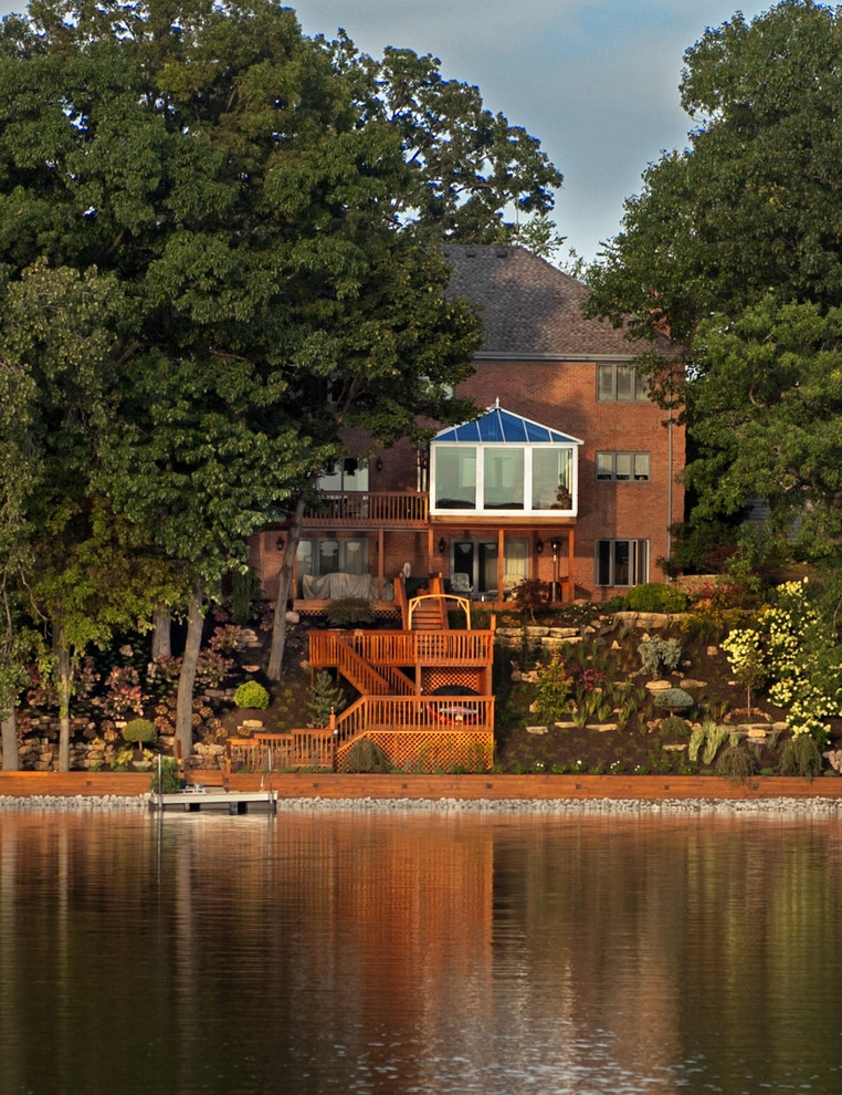Lakeside slopes in Valparaiso, Indiana by Smalls Landscaping - Photo 3