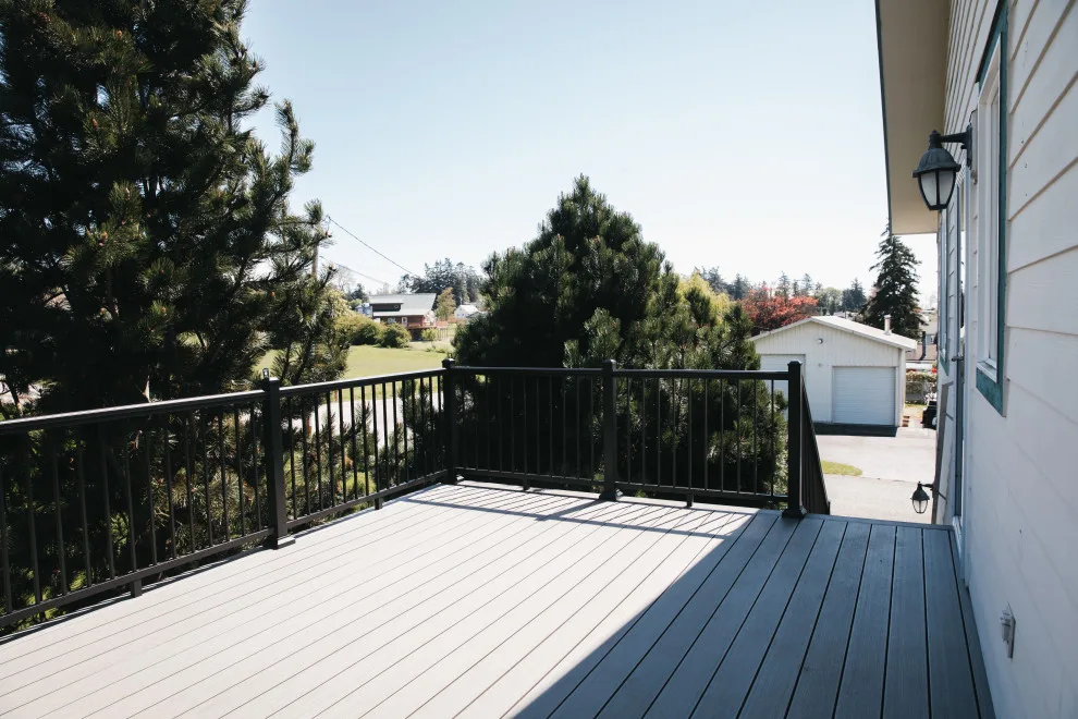 Mount Vernon Deck Renovation by Legacy Decking - Photo 6