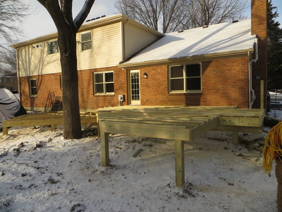Tiered composite decking by Sweetwater Woodcraft - Photo 6