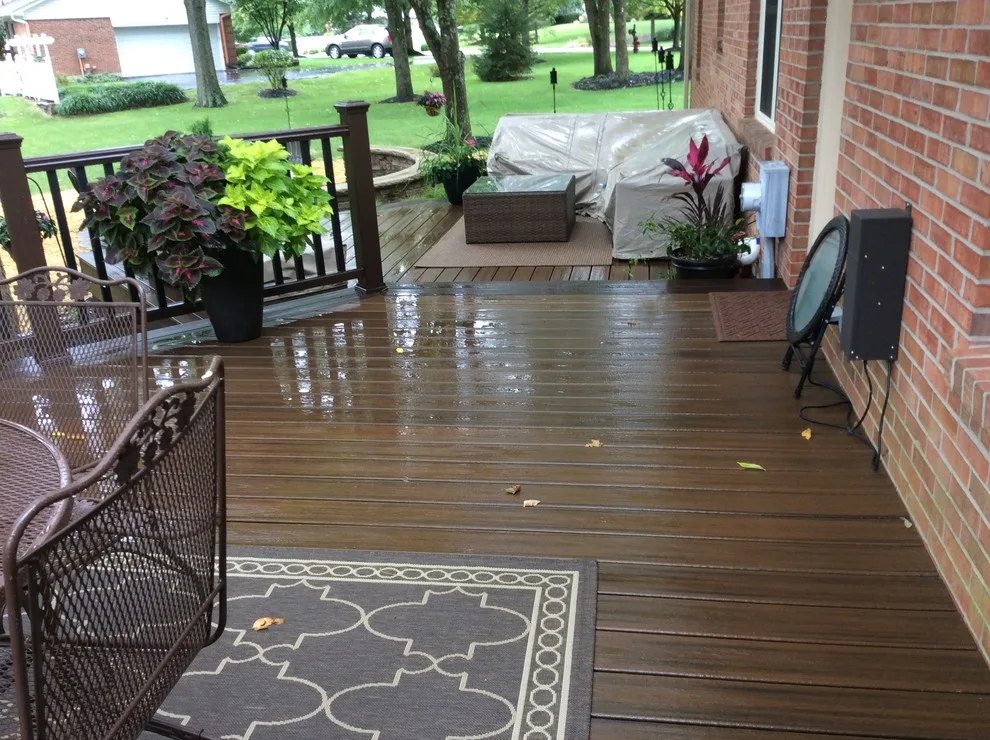 Tiered composite decking by Sweetwater Woodcraft - Photo 5