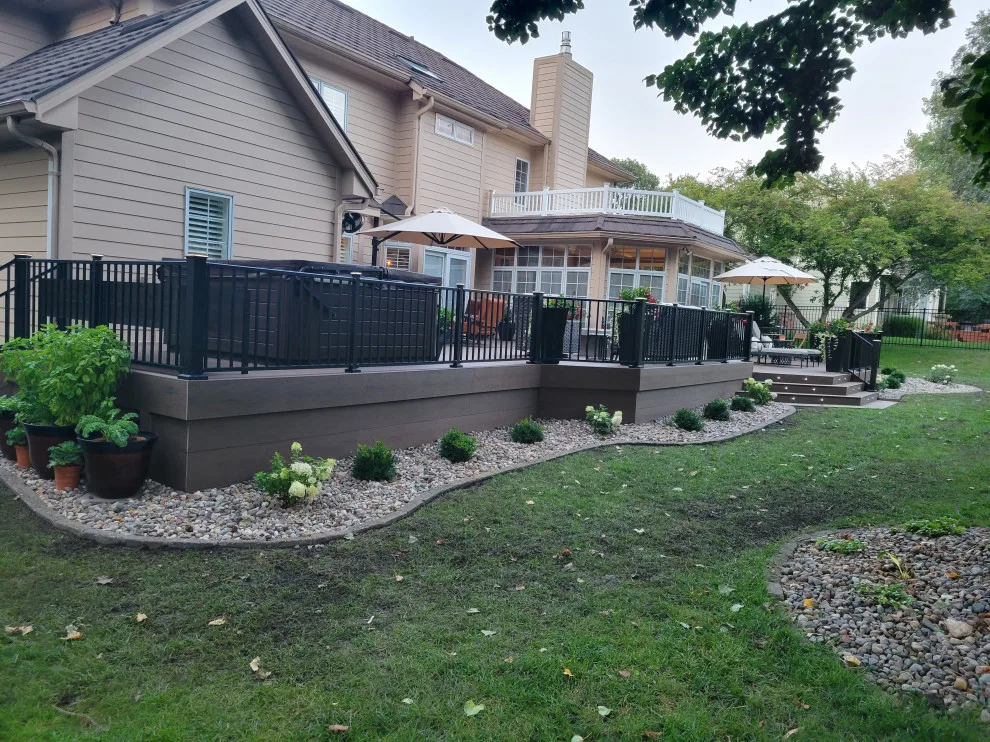 Multi-Functional Living Deck by Deck & Drive Solutions - Photo 5