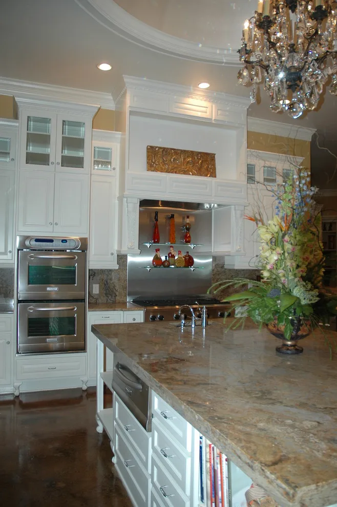 French Residence of Tyler by Sherry Garrett Design - Photo 3