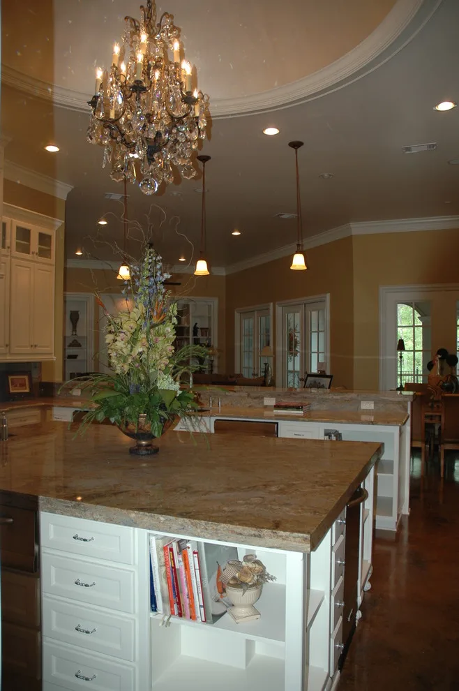 French Residence of Tyler by Sherry Garrett Design - Photo 9