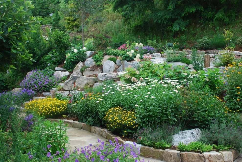 Snow Creek Landscaping, LLC - Photo 10