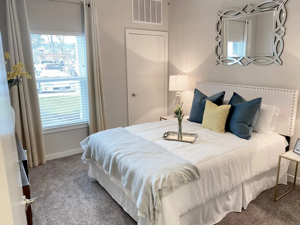 Revamped Bedroom Concepts by Jana Ward Interiors - Photo 9