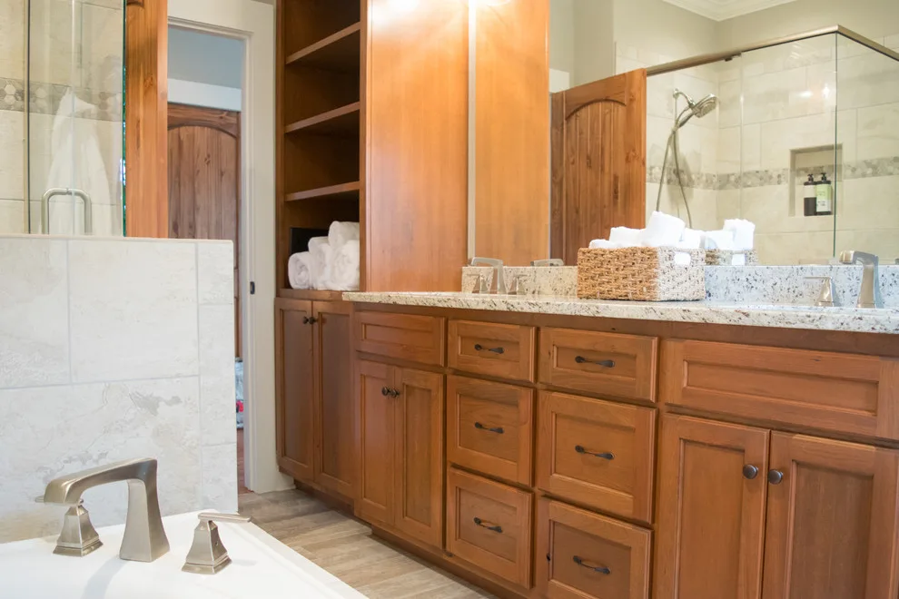 Renovated Craftsman Townhouse by RYS Interior Consulting - Photo 3