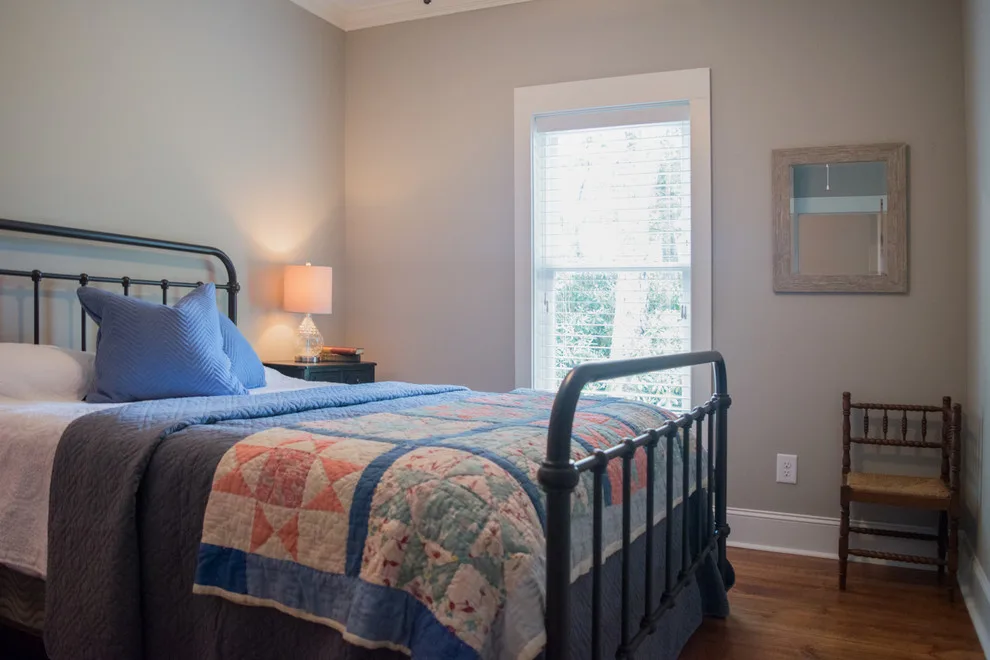 Renovated Craftsman Townhouse by RYS Interior Consulting - Photo 38