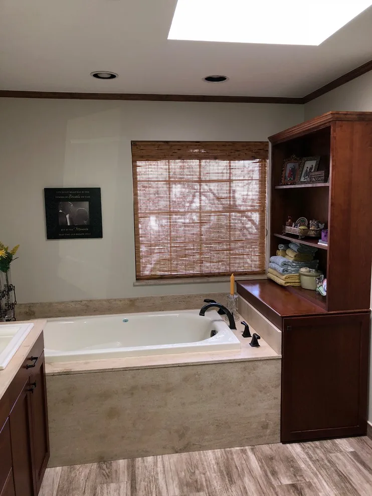 Revised soft renovation in transitional design by Molly Gerkin Johnston Interior Designer - Photo 12