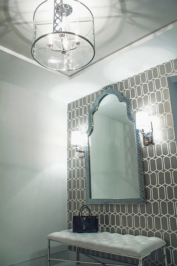 East Side Transitional Entry Space by DLT Interiors-Debbie Travin - Photo 3