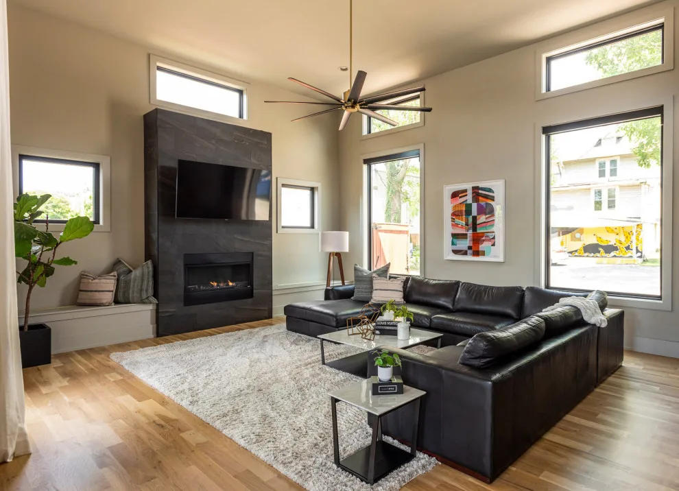 City Chic Retreat by Marcelle Guilbeau Interior Design - Photo 16