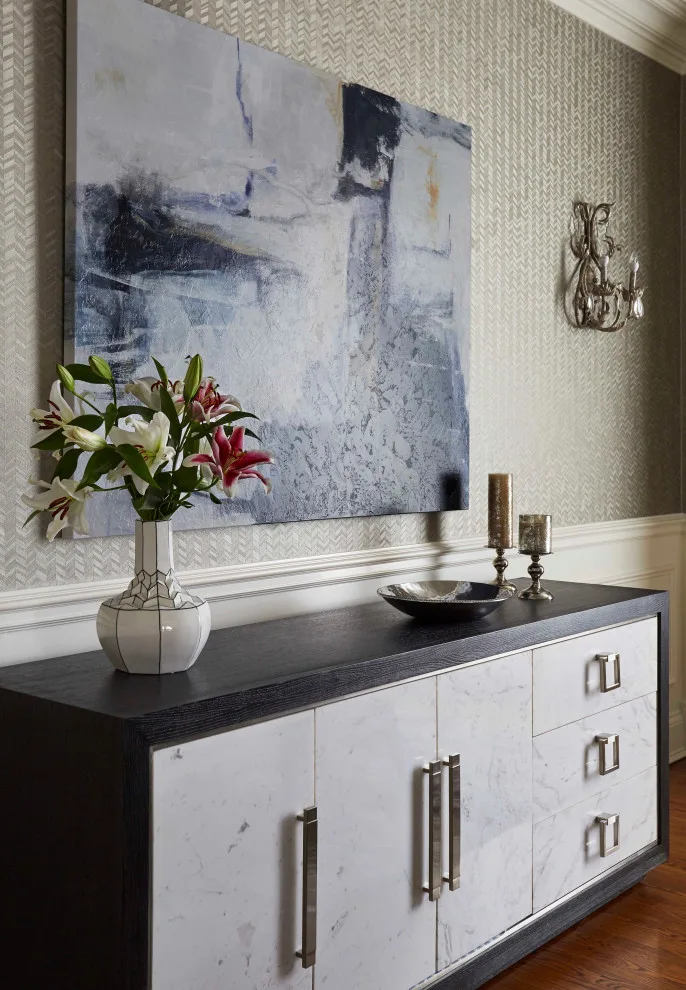 City Chic in Lake Forest by Tina Dann-Fenwick Interiors - Photo 3