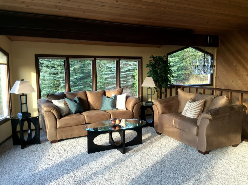 Anchorage Hillside Vacant Home Staging by Northern Lights Home Staging And Design - Photo 2