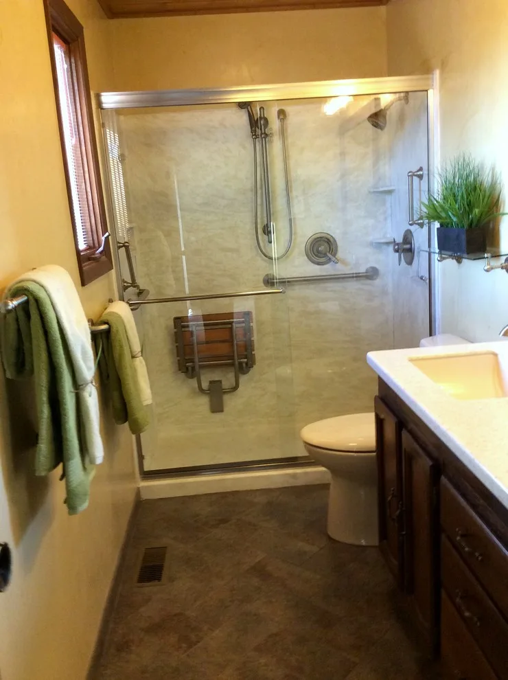 Anchorage Hillside Vacant Home Staging by Northern Lights Home Staging And Design - Photo 19