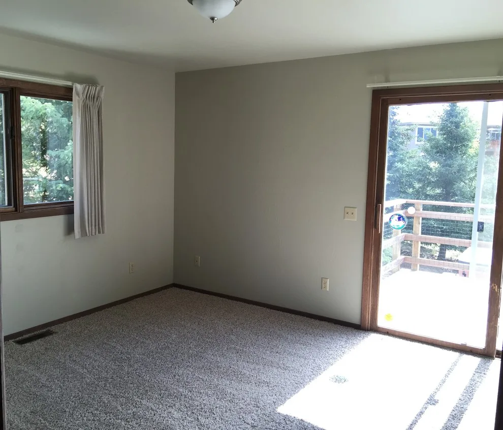 Anchorage Hillside Vacant Home Staging by Northern Lights Home Staging And Design - Photo 21
