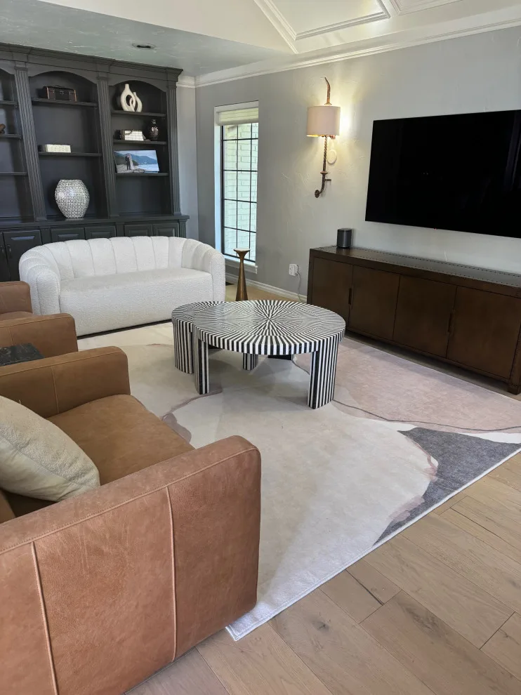 Val Verde Lounge by Holly Flinton Design Inc - Photo 3
