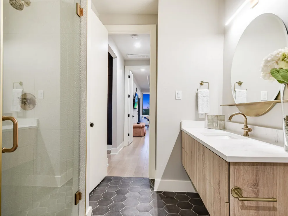 Valburn Avenue by Patrice Nichole Studio - Photo 3