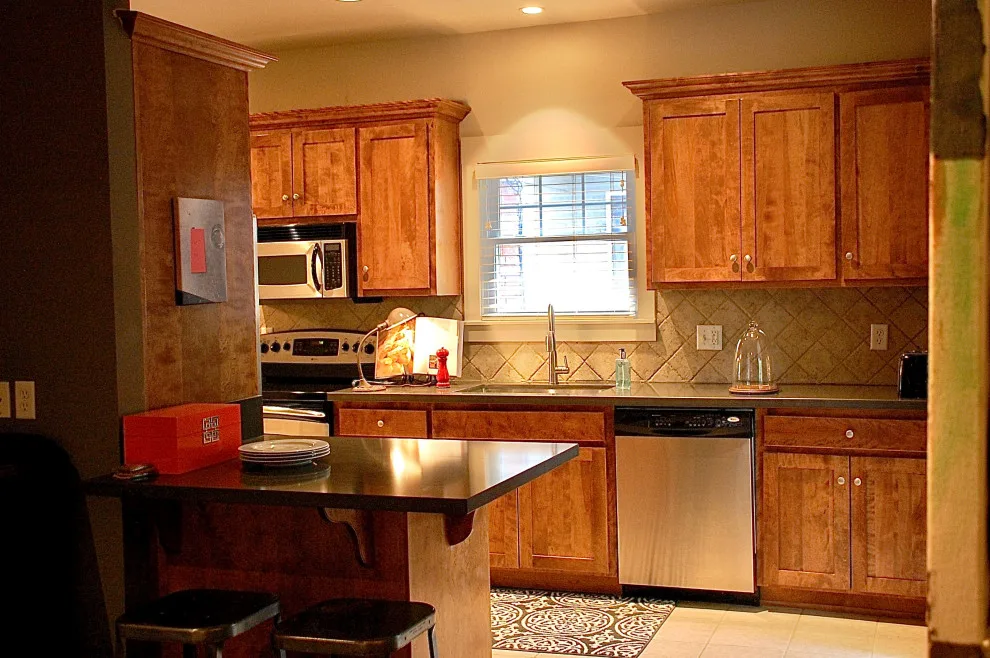 Valentine Road Home Staging by Howard Fischer Design - Photo 2
