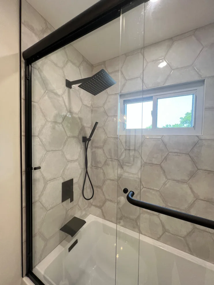 Valley Cottage Bathroom Renovation by Studio Katherine G - Photo 4