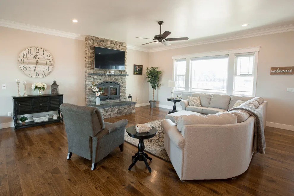 Valley Homestead Farmhouse by LHK Interiors - Photo 2